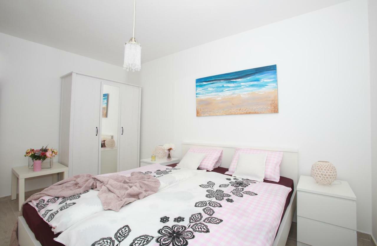 Apartments Melin Malinska Luaran gambar